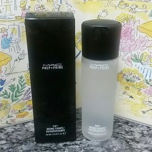 NIB MAC Prep + Prime Fix+